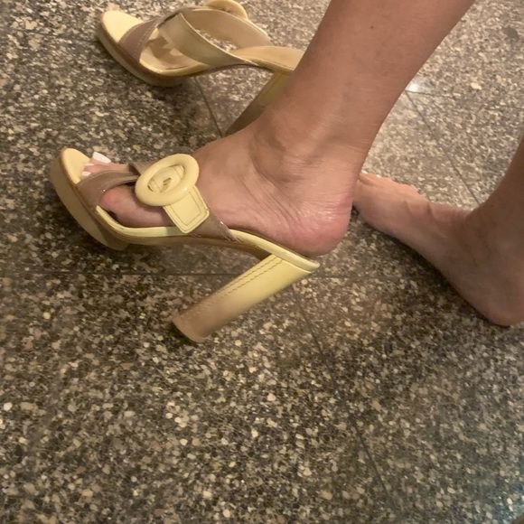 Prada Open Toe Sandals - Picture 4 of 11